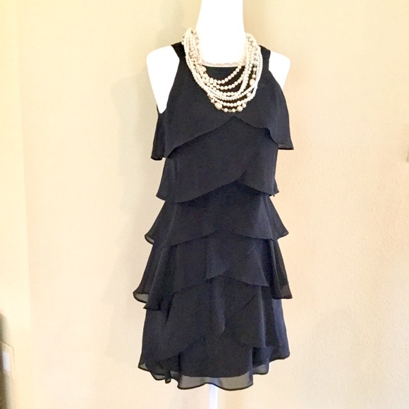 White House Black Market Dresses & Skirts - 💥HP💥WHBM RUFFLED LBD
